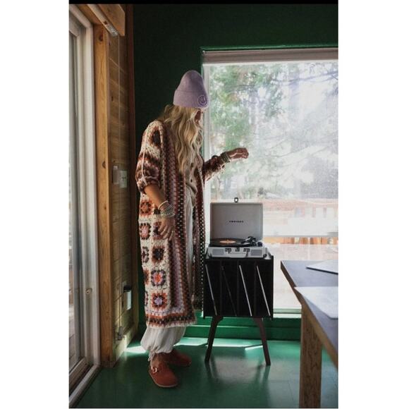 SOLD - Picture 2 of 15